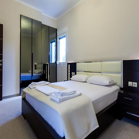 Pearl Bay Hotel Apartments Vrontados Bagian luar foto