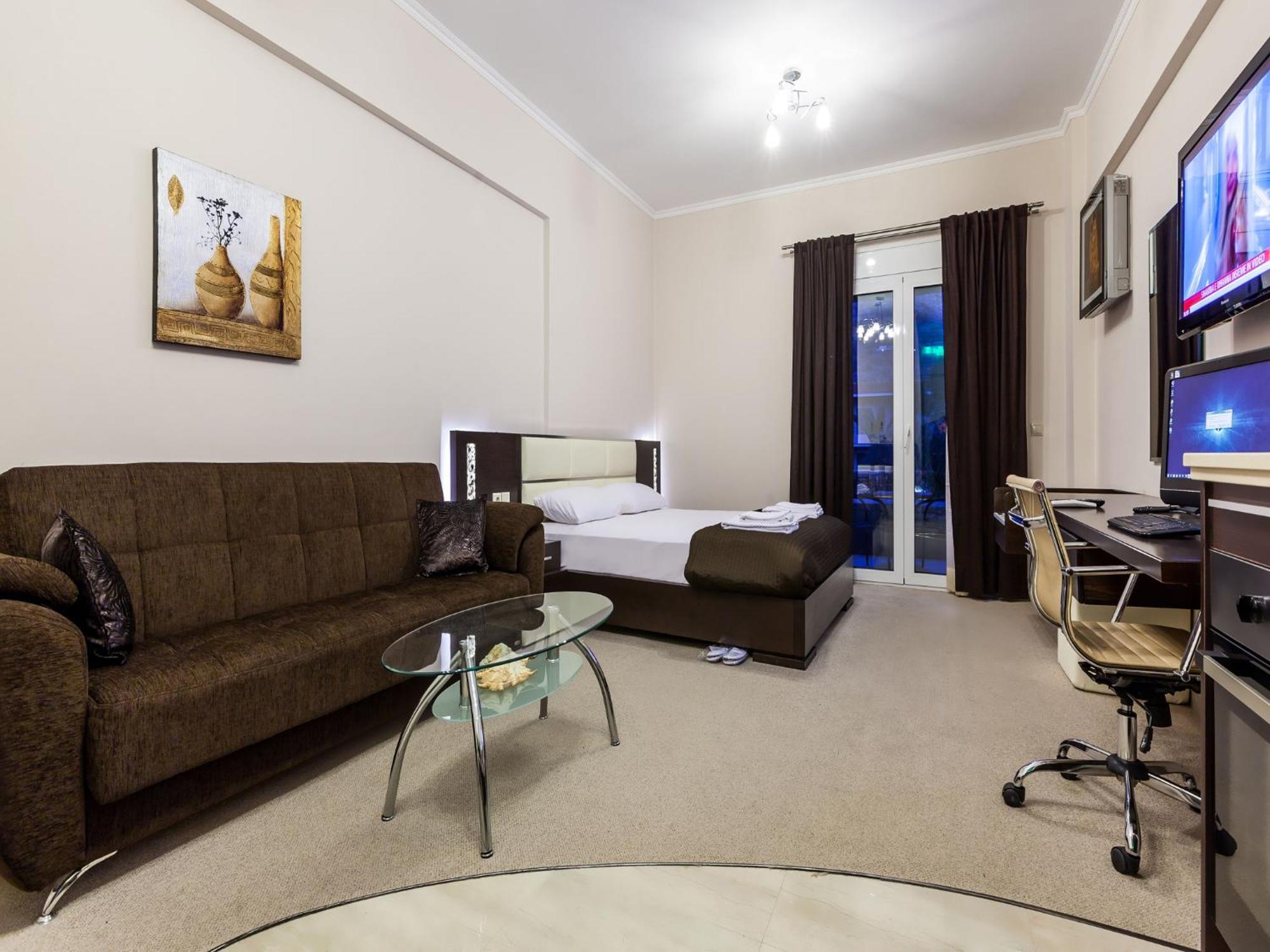 Pearl Bay Hotel Apartments Vrontados Bagian luar foto