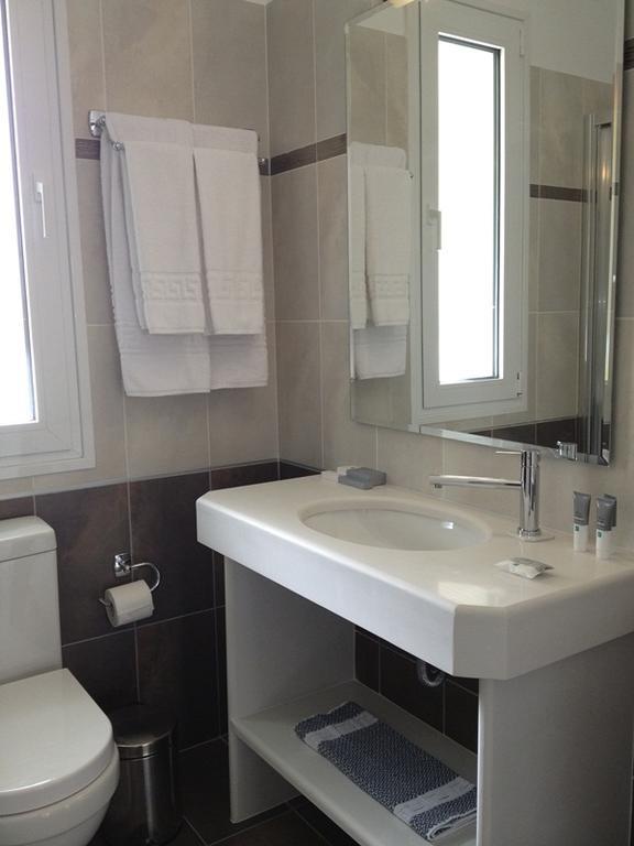 Pearl Bay Hotel Apartments Vrontados Bagian luar foto